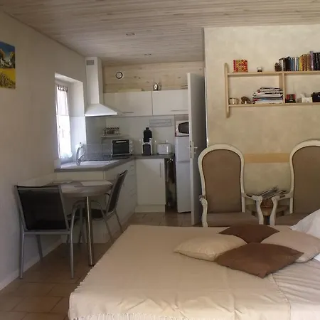 Ferienwohnung Aux Blanches Pierres Fumel Zimmer foto
