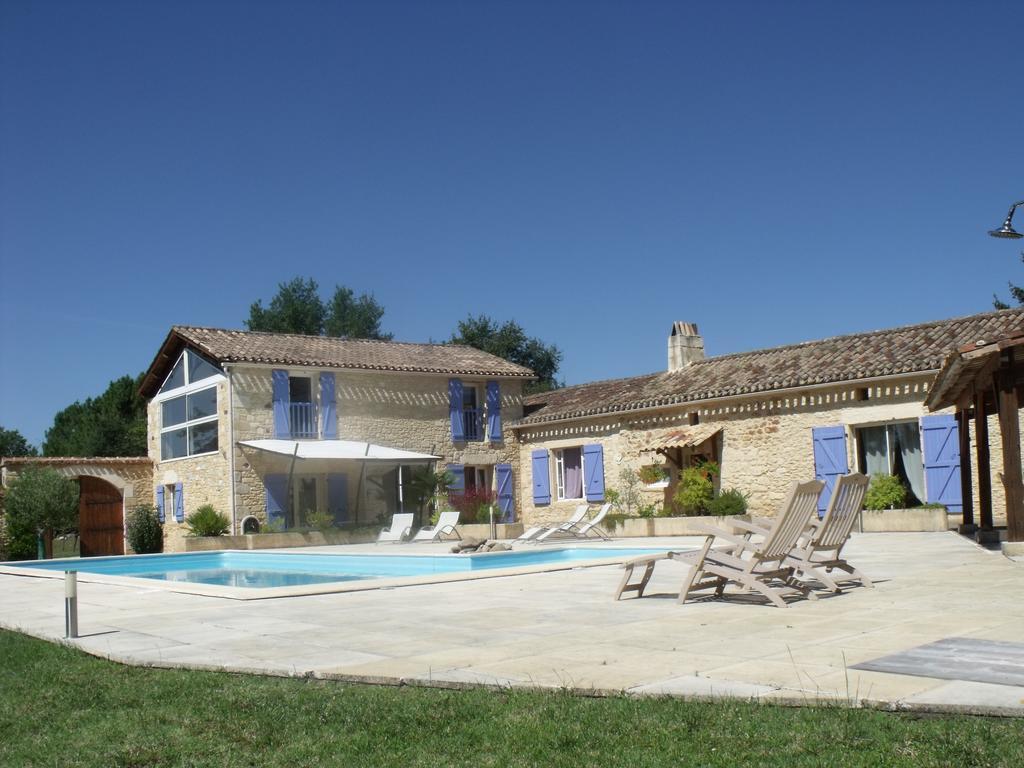 Homestay Aux Blanches Pierres Fumel